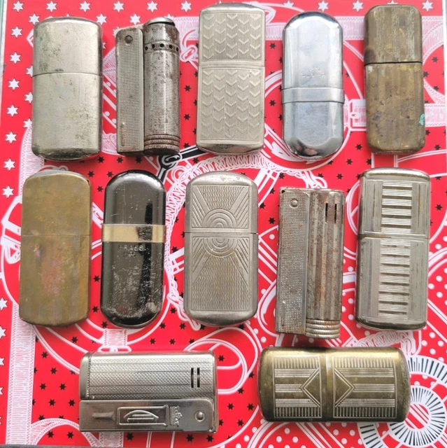 1 LOT DE 12 BRIQUETS anciens à essence. EUR 11,50 - PicClick FR