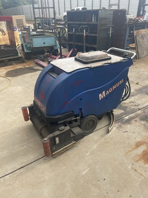 Factory Cat Floor Scrubber, Tennant Floor Scrubber, Floor Cleaning Machine