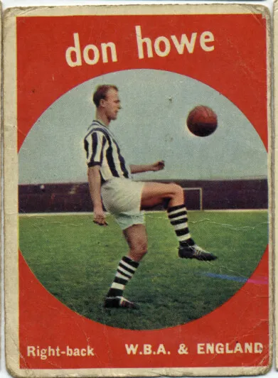 A&BC FOOTBALLERS GUM CARD - BLACK BACK 1ST SERIES 1960 - DON HOWE No.26