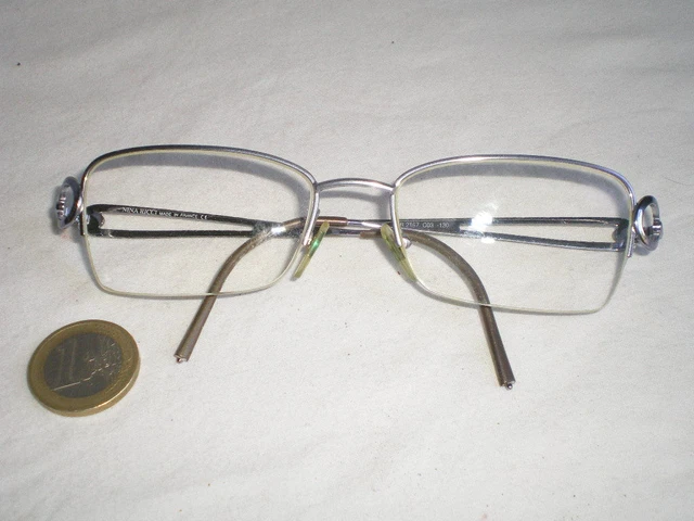 Monture Lunettes De Vue Nina Ricci Nr 2195 C01 - Couleur Noir Et Or, Avec étui, Occasion