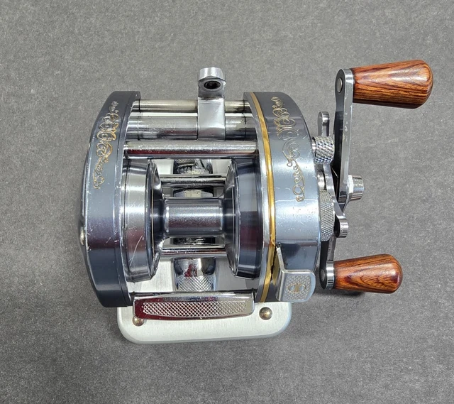 SHIMANO BANTAM 100EX Old School Baitcasting Reel Used No1442