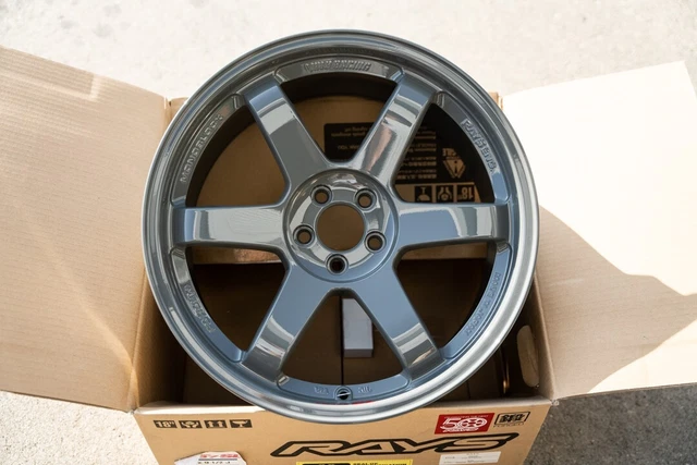 Volk TE37SL / 18x9.5 +40 / 5x100 / Arms Gray | BRZ Toyota 86 GR86 Scion FRS