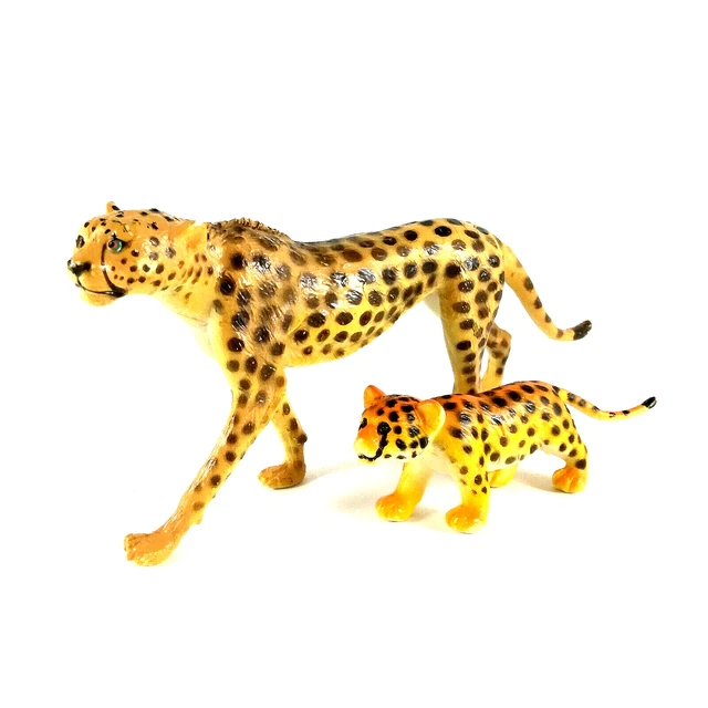 Vintage AAA Cheetah Mother & Cub Baby Safari Zoo Animal Figures (Lot of 2)