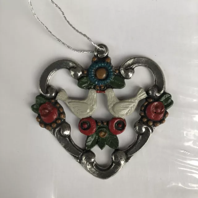 KUHN ZINN 93% Pewter Heart Shape Ornament White Doves Love Birds Connect Flowers