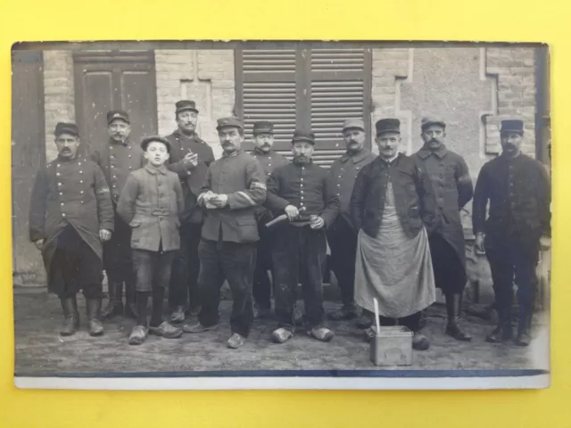 Carte Postale Photo Guerre MILITAIRES SOLDATS Uniforme du 7 et 70ème Régiment
