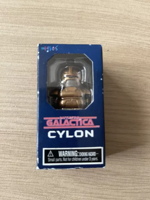 Battlestar Galactica Minimates: Cylon GOLD COMMANDER Centurion FIGURE LQQK COOL