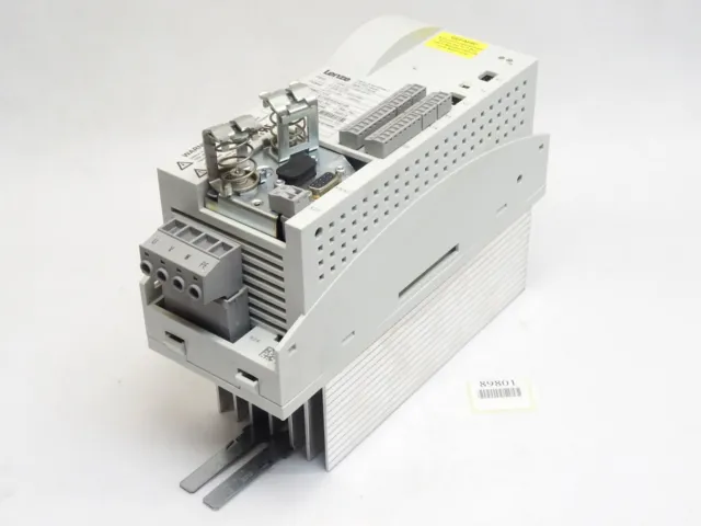 Lenze Servodrive Frequenzumrichter 0,8kW ECSEA004C4B/ECSEA004C4B000XX1E91