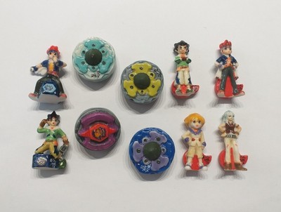 SERIE COMPLETE DE FEVES BEYBLADE 