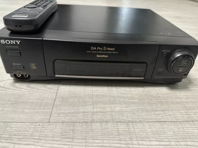 Sony SLV-E300VP Videorecorder 3 Kopf VHS Video Cassette Recorder Hi-4168