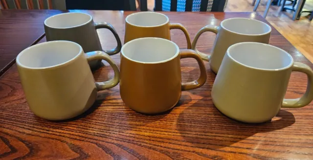 Belleek Living Coloured Mugs X6