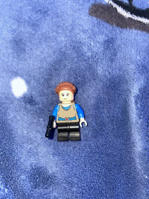 lego star wars padme amidala minifigure With Gun Accessorie lego star wars padme amidala minifigure With Gun Accessorie