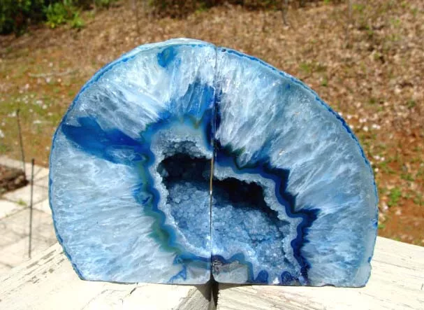 Agate Geode Blue Bookends-Exc Color Blend/Patterns-Large Druzy Centers-4 lbs