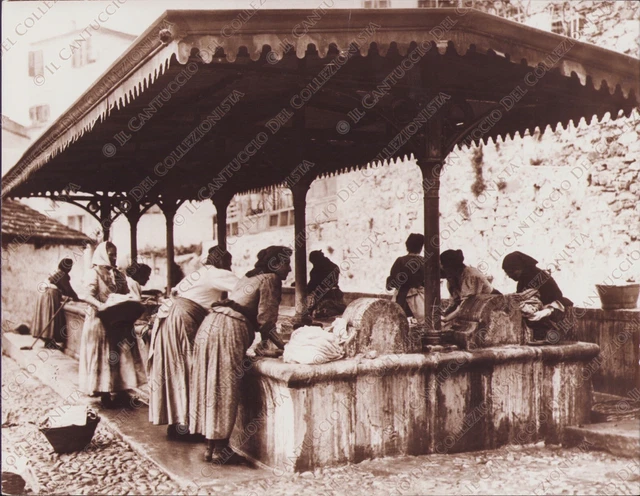 1905 SANREMO Popolane al lavatoio Imperia RISTAMPA Fotografia