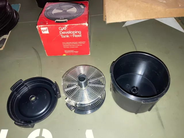 GAF Film Developing Tank 16oz w/ Auto Loading Reel for 35mm to 620 Film