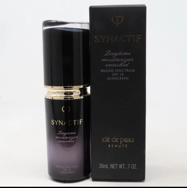 CLÉ DE PEAU Beauté Synactif Enriched Daytime Moisturizer SPF19