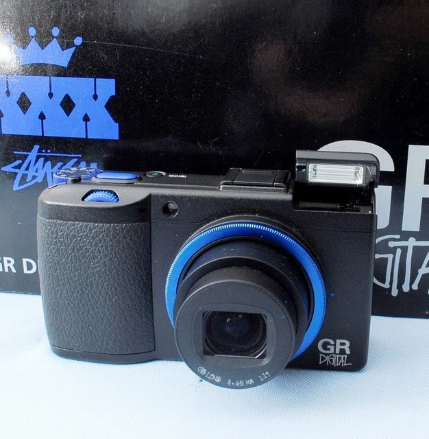 RICOH GR DIGITAL Ⅲ × STUSSY Collaboration Camera Limited Edition Black 2