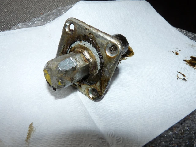 Hobart A120 A200 Speed Gear Selector Shifter Assy. M-79999 12 20 Quart Damaged