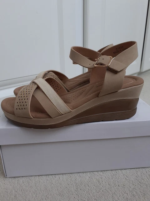 Maya grace luxury collection sandals hotsell
