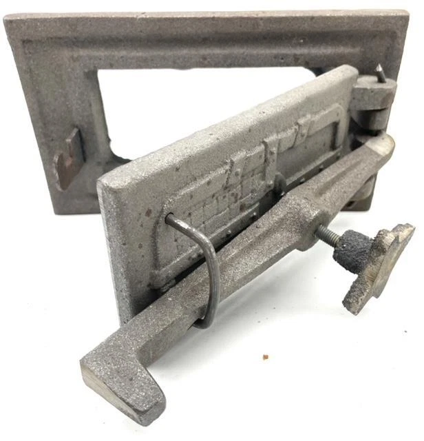 CAST IRON FURNACE Fire Door Clay Bread Oven Doors Pizza Stove Fireplace