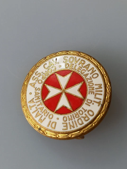 Distintivo Smaltato Ass. Cav. Sovrano Militare  Malta Corpo Sanitario Torino