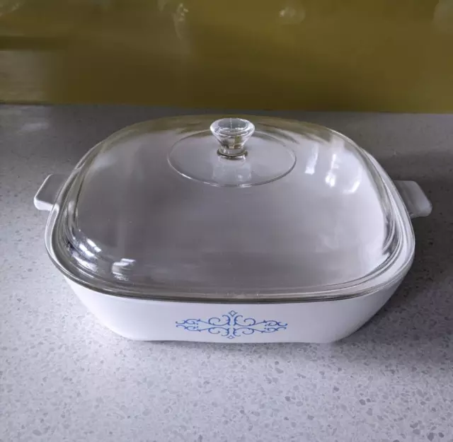 CorningWare Casserole Dish Pyrex Blue Scroll Microwave Browning Skillet Lid 25cm