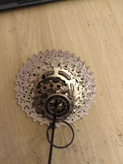 SHIMANO 105 CS-HG700 Cassette - Gray, 11x34