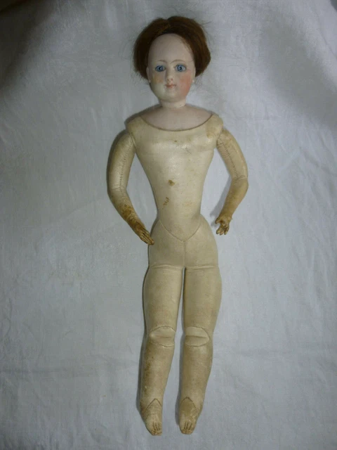 Poupée De Mode Parisienne – Tête Porcelaine Armand Marseille – Corps Cuir – 32cm – 1900