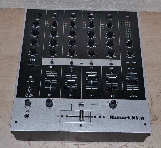 Excellent+++ Numark M6USB Black 4-Channel USB DJ Mixer