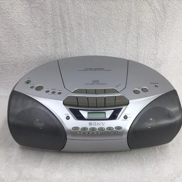 VINTAGE SONY BOOMBOX CD Player AM/FM Radio CFDS250 (Cassette Does Not