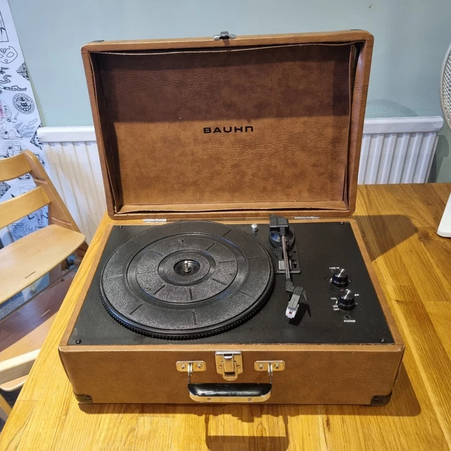 BAUHN VINTAGE PORTABLE Suitcase Record/Vinyl/Turntable Player Untested