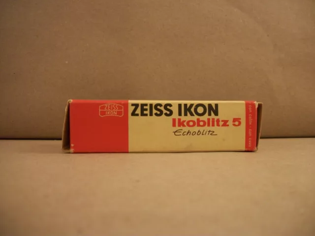 Vintage Zeiss Ikon Ikoblitz 5 Vintage Flash with Instructions and Original Box