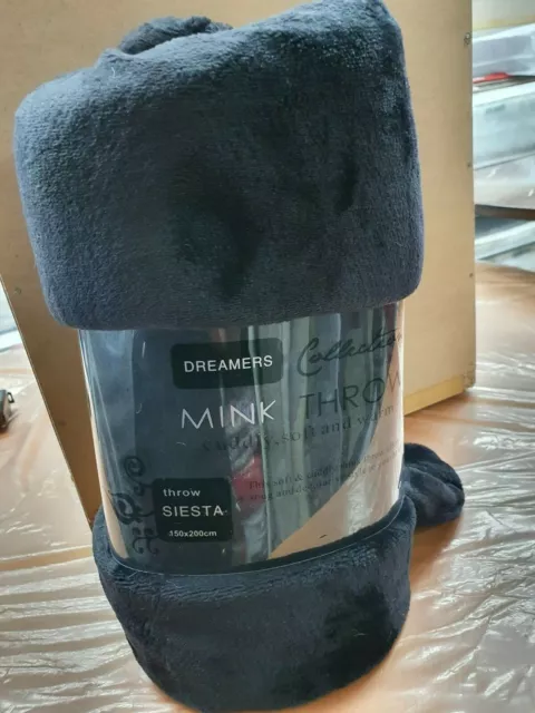 Dreamers collection mink throw online