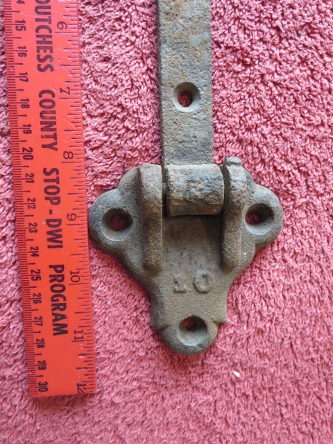 1 Vintage Strap Hinge #10 Cast & Wrought Iron Barn door Rustic shape 13.5" long 2
