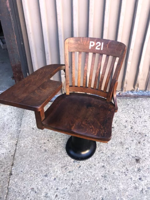 Gorgeous vintage quartersawn oak school house desk chair Sikes Phil PA 33” h