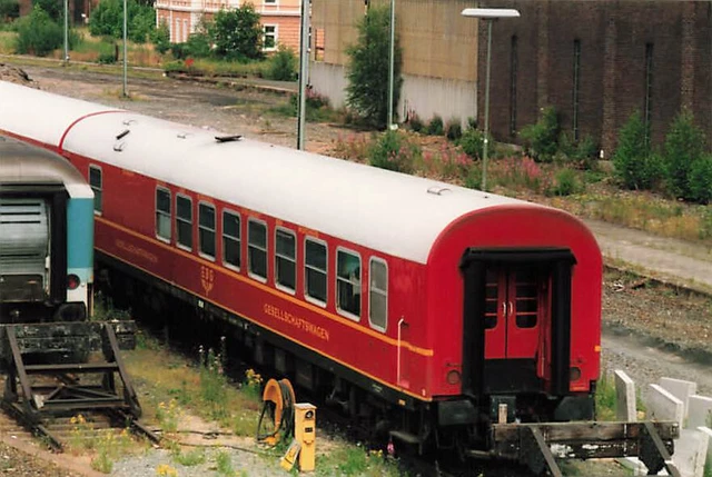 Foto Gesellschaftswagen EBG Hbf Hof 07/1999 ca. 10x15cm V3947h