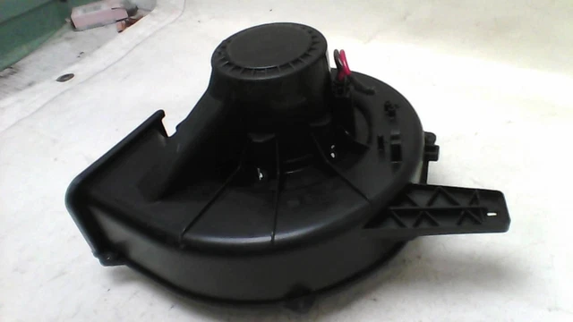 Ventilateur chauffage VOLKSWAGEN POLO 5 PHASE 2 1.4 TDI - 12V TURBO /R:45971098