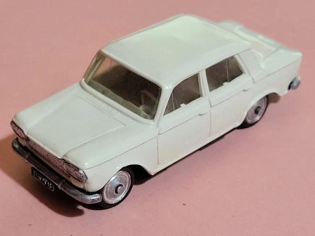 NOREV 1/43 - FIAT 1500 - N° 45 - Blanche