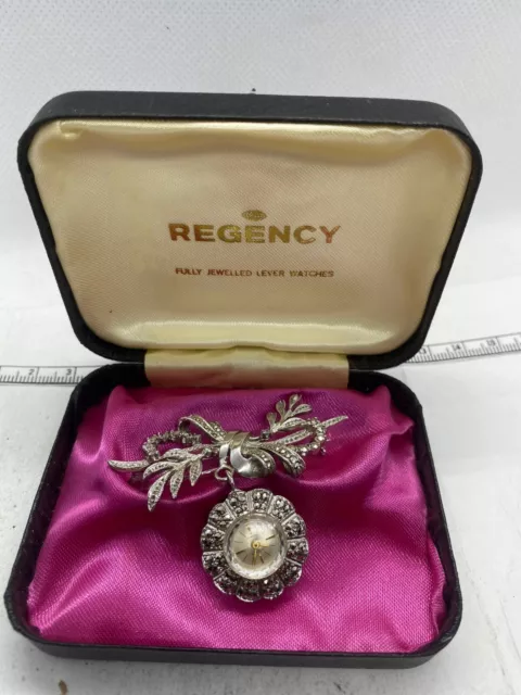 LADIES VINTAGE ANTIQUE regency 17 jewels 925 silver marcasite brooch ...