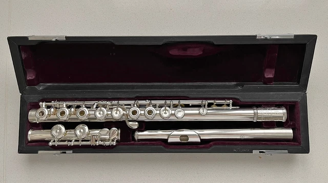 Yamaha YFL-81 SILVER HANDMADE FLUTE - SY HEAD - SOLDERED TONE HOLES - C-FOOT
