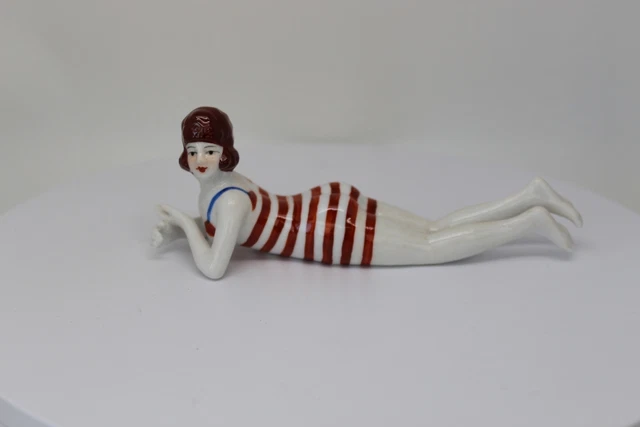 Figurilla Bañista Sexy Art Deco-alemán Estilo Art Nouveau Estilo Porcelana