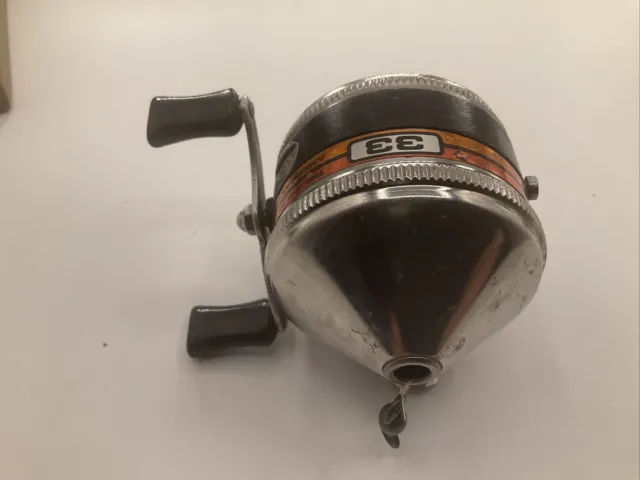 https://www.picclickimg.com/k8MAAOSwa7tlv8Zu/Vintage-Zebco-Spinner-Model-33-Spin-Casting-Fishing.webp
