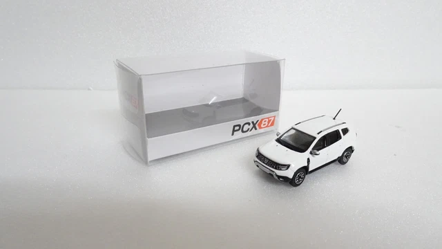 Miniature Voiture Dacia Duster II Noire échelle 1/87 - PCX87 Réf. 870374 - Neuf Sous Blister