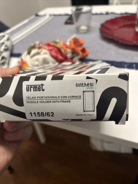 Urmet 1148/62 Telaio Portamoduli Per Pulsantiera Serie 1148 - Cornice Per 2 Moduli