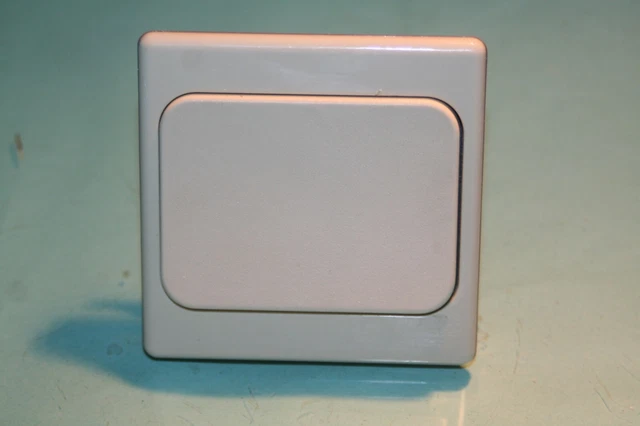 INTERRUPTEUR SIMPLE ALLUMAGE LEGRAND CHAMBORD vintage EUR 10,00 - FR