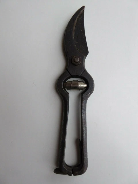 Alte gebrauchte Gartenschere ca 21 cm