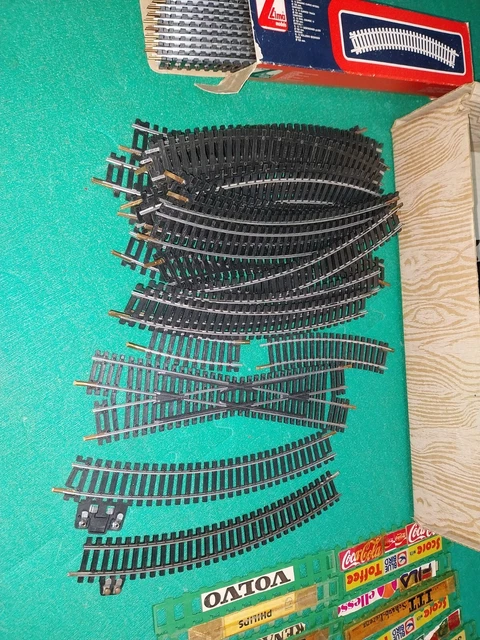 Lotto trenini elettrici Märklin, binari ecc. (Gebraucht) in basel für