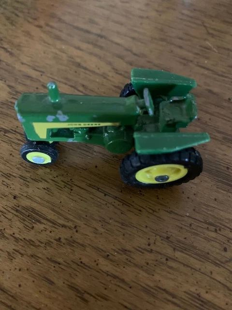 Ertl 1/64 John Deere Tractor Narrow Front Diecast Metal Green