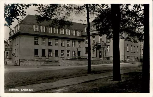 AK GRUß AUS BECKUM WESTFALEN KREIS WARENDORF KREISHAUS STRASSEN ANSICHT 1930