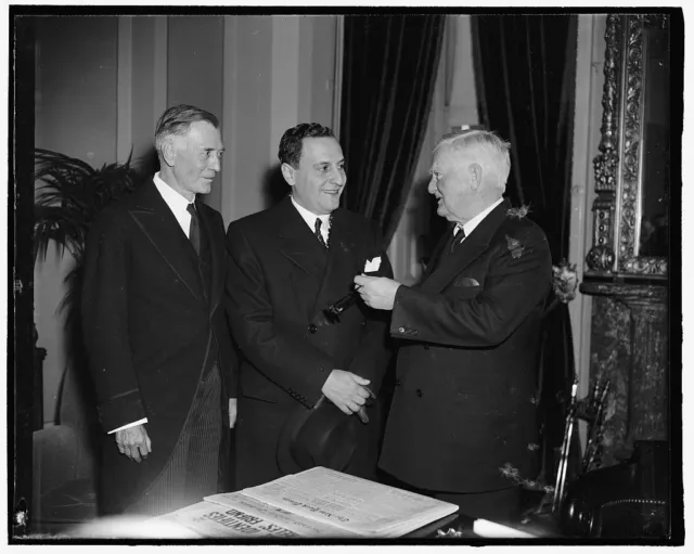 Reproduced 1939 Photo Vice President Garner Right Unidentified b