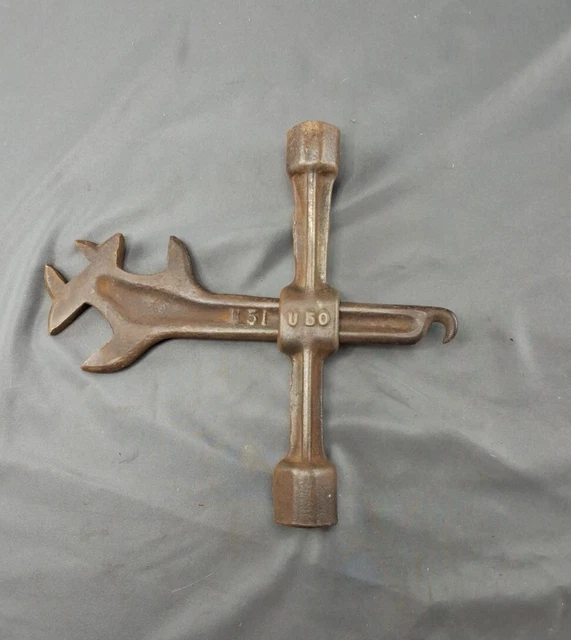 CASE I.H.C INTERNATIONAL Harvester wrench antique IH vintage tool